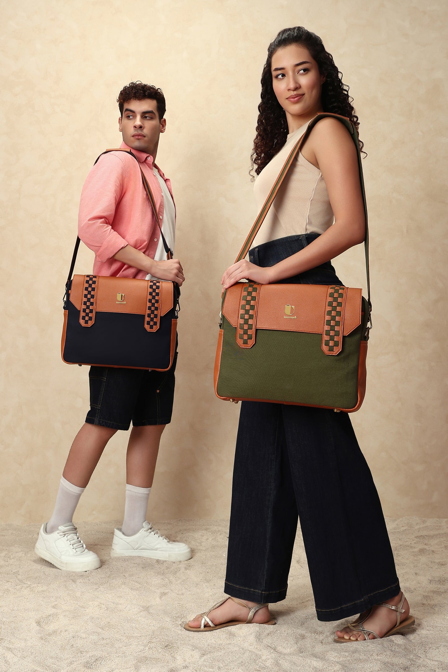 Soul Weave - Midnight Sand | Laptop Bag / Messenger Bag - Überpack